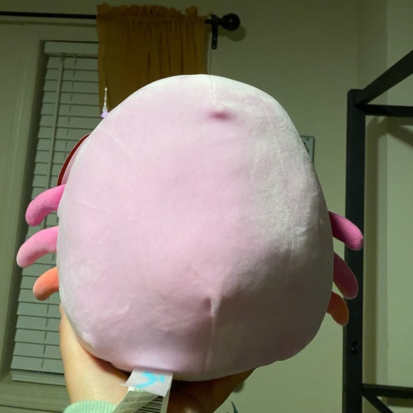 8” Squishmallow Cailey - Picture 2 of 3
